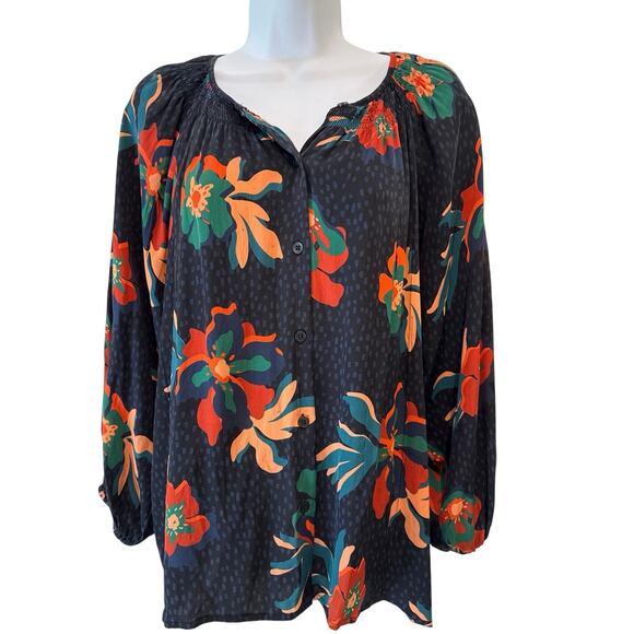 Tucker NYC Classic Silk Navy Floral 3/4 Sleeve Oversized Blouse M EUC - Picture 1 of 6